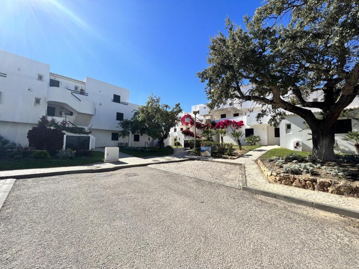 Albufeira Balaia Golf Vilage 2 With Pool By Homing 外观 照片